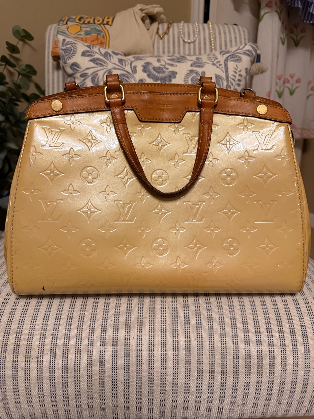 Louis Vuitton Vernis Brea Bag